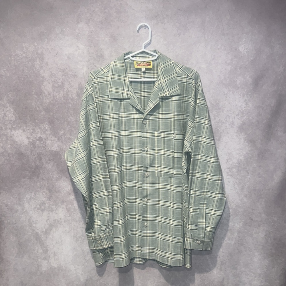 MENS Streetwear Outfitters Plaid ButtonDown Shirt